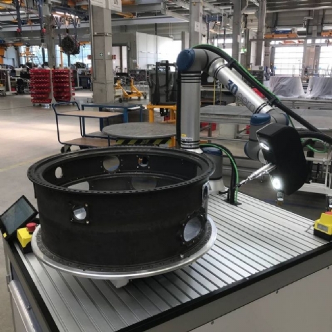 自动拧紧系统图片