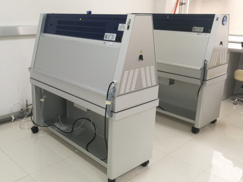 电缆紫外光加速老化试验机客户安装现场